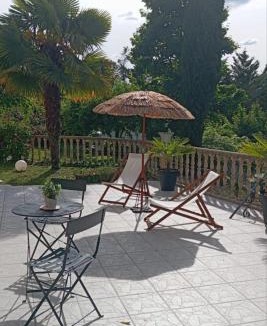 Vienne Apartment | Les Cyprès