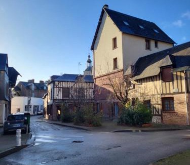Bernay Apartment | Les Fontaines