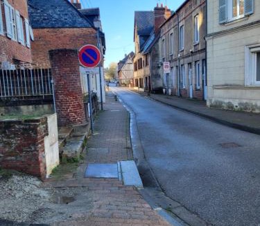 Bernay Apartment | Les Fontaines