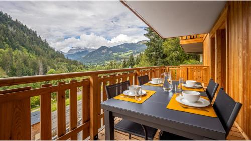 Chatel Apartment | Les Freinets - Apt A01 - BO Immobilier - Châtel Multipass 2026 Activités en Été offert par votre hôte pour 4 personnes maximum par séjour
