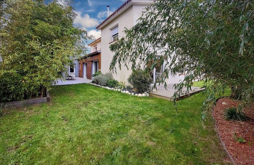 Challans House | Les Gâtines - Jardin privé & parking