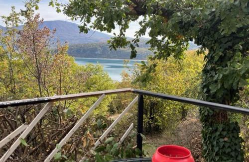 Sainte-Croix-du-Verdon Apartment | Les Gites du Verdon, côté lac (studio et T2)