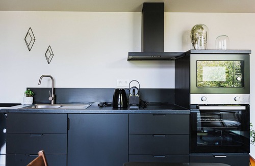 Mesnil-Val-Plage Apartment | Les Glycines, Chambre Avec Jardin