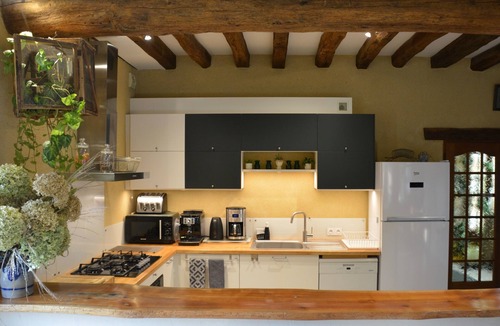 Chevannes Other | Les Granges du Château : Charming gîte with swimming pool in Burgundy