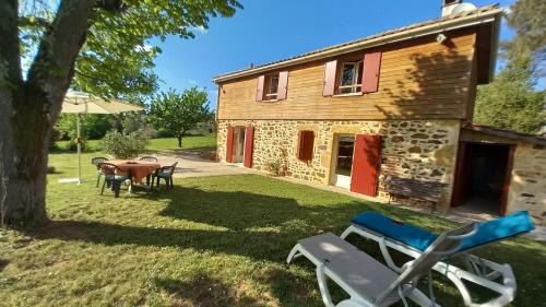 Goujounac House | Les Grillés