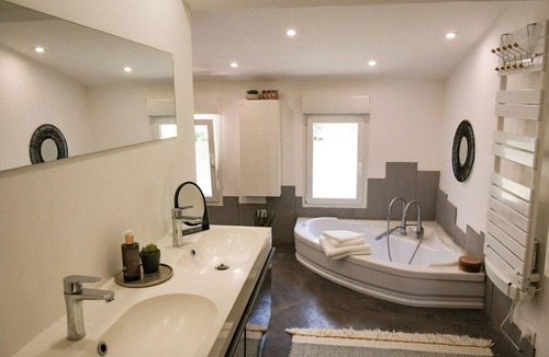 Rochefort-du-Gard House | Les Hauts d'Avignon - Guesthouse - Room 1