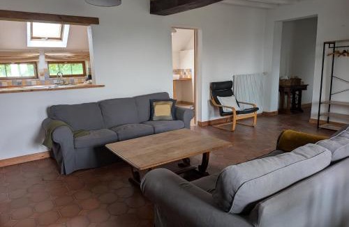 Epuisay House | Les Hiboux
