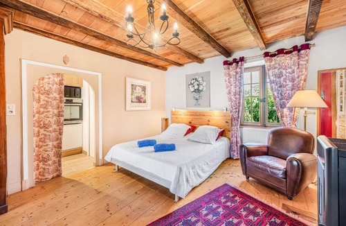 Saint-Point House | Les Hortensias