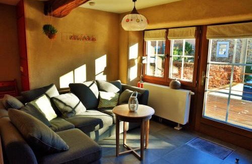 Engis House | Les houx de Mathieu