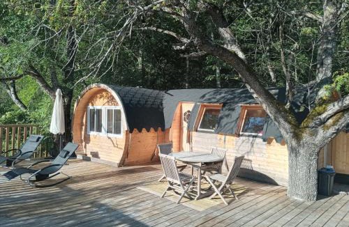Saint-Vincent-les-Forts Bed & Breakfast | les insolites du villaret