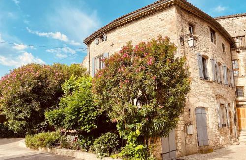 Barjac Bed & Breakfast | Les Lauriers Roses - Maison d'Hôtes