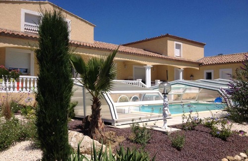 Magalas Bed & Breakfast | LES LAVANDINES