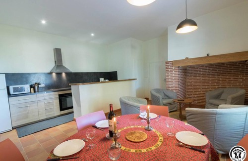 Dremil-Lafage House | Les Loriots and La Muguette