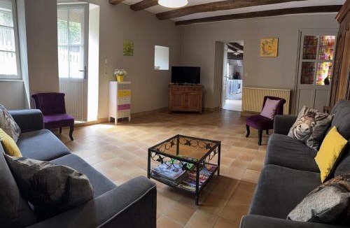 Chatellerault House | Les méré