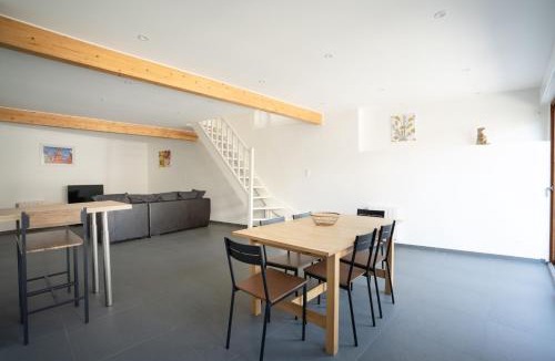 Saint-Sandoux House | Les Maisons Bareyre - Grandes Maisons avec terrasse