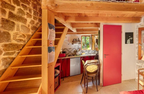 Saint-Jean-du-Gard Apartment | Les Mimosas Gite Du Mas Haut