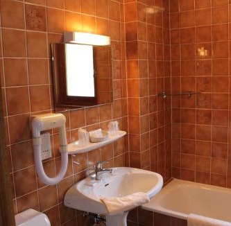Bellevaux Hotel | Les Moineaux