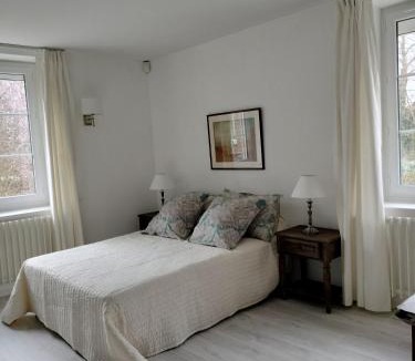 Olivet House | Les Mulotières