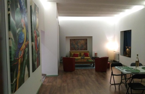 Antibes City Centre Apartment | Les Perroquets