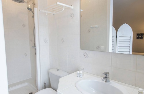 Lamothe-Landerron House | Les peyres