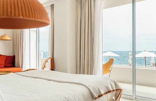 Le Dramont Hotel | Les Roches Rouges, a Beaumier hotel