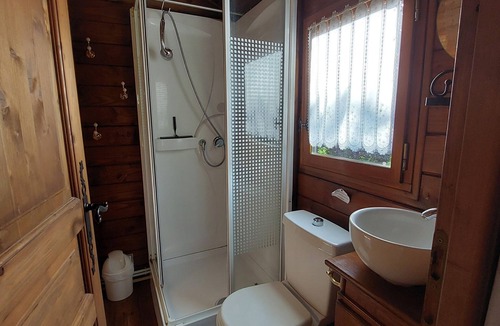 Brissarthe House | Les Roulottes de la Brauderie