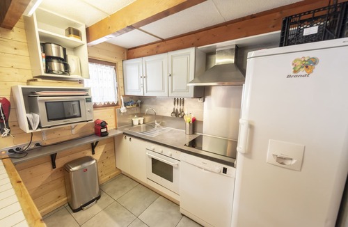 Risoul House | Les Sorbiers - Risoul 1850: Charming chalet for 10 on the edge of the slopes.