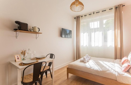 Le Bouscat Apartment | Les Studios du Parc Bordelais - Le Canelé