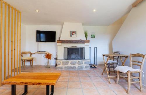 Saint-Pierre-de-Colombier Bed & Breakfast | Les Terrasses de Collanges