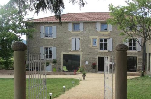 Chaponost House | Les terres