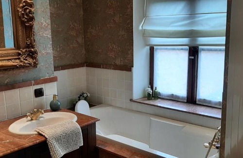 Contes Bed & Breakfast | Les Tourelles