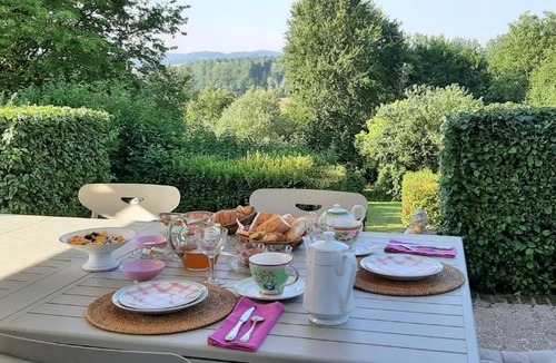 Contes Bed & Breakfast | Les Tourelles