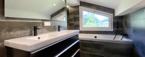 Morzine Ski Chalet | Les Trois Pointes