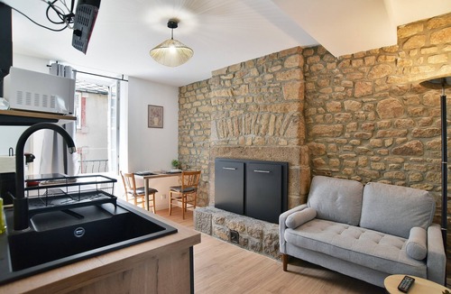 Avranches Apartment | Les Trois Rois 2 – À 30 min du Mont-Saint-Michel