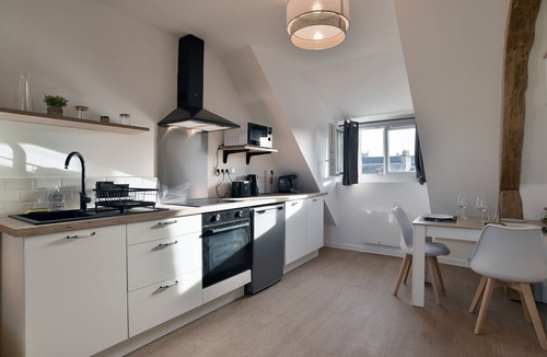 Avranches Apartment | Les Trois Rois 5 - Centre Avranches