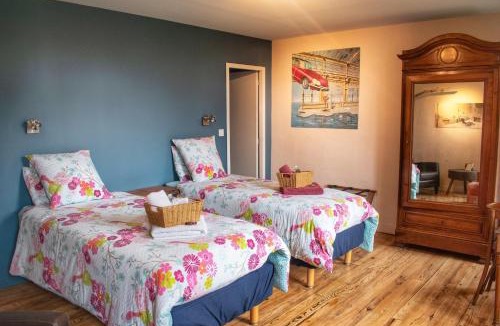Salles Bed & Breakfast | Les Volets Violets