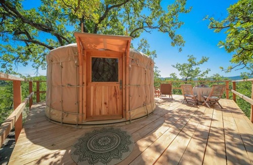 Saint-Paulet-de-Caisson RV Rental | Les Yourtes de Provence