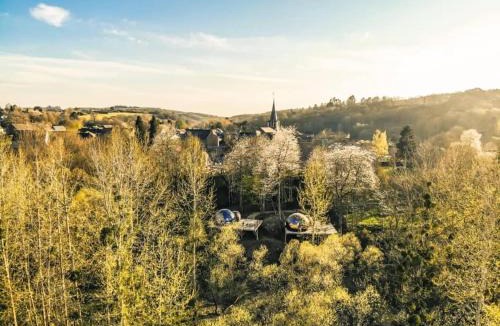 Houyet Other | LesseCapade Céleste