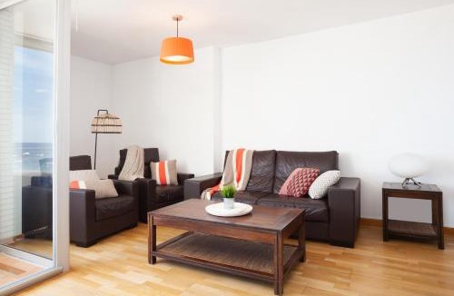 Tossa de Mar Apartment | Lets Holidays AMAZING FRONT SEA VIEWS APARTMENT