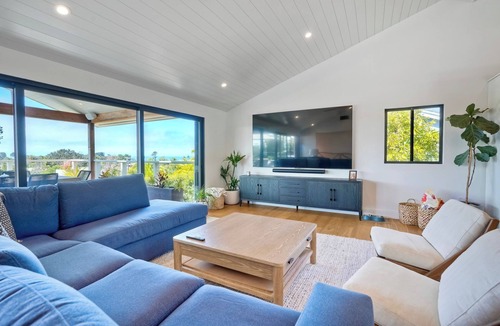 Encinitas House | Leucadia beach house; pool, ocean view & walkable