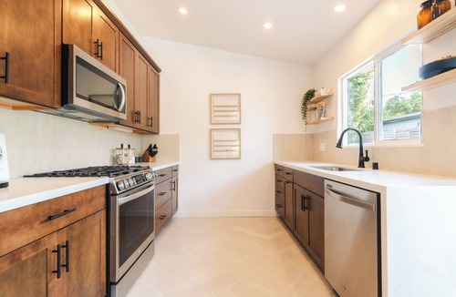 Leucadia House | Leucadia Serene-OffTheBeatenPath-Beach Close - Tax & Fees included