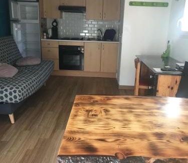 Leucate House | Leucate, maison dans village naturiste Eden à 50 m de la plage, 4 personnes