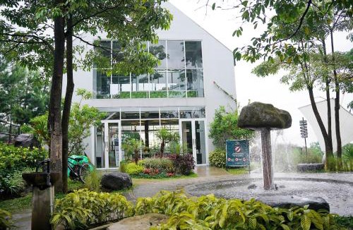 Cilobak Hotel | Leuweung Geledegan Ecoldge