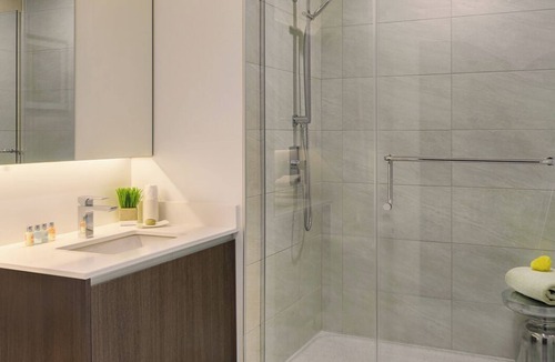 Gold Coast Hotel | Level - Old Town 3 Bedroom, 2 Bath spacious suite with full kitchen