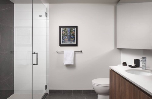 South Lake Union Hotel | Level Seattle - One Bedroom Suite