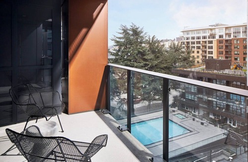 South Lake Union Hotel | Level Seattle - One Bedroom Suite