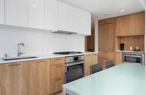 Historic Core Hotel | Level South Olive- Executive Three Bedroom Sky Suite