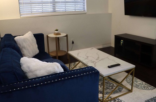 Paradise Park Vista Condo | Levels Galore