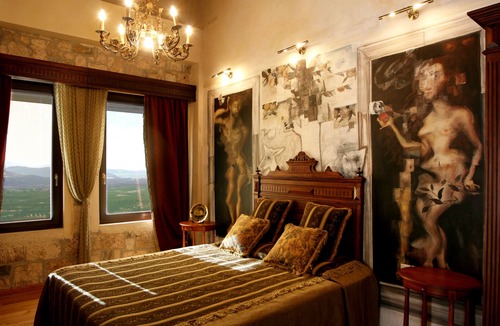 Panagitsa Hotel | Leventis Art Suites