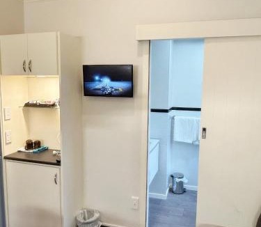 Dunedin City Centre Hotel | Leviathan Hotel